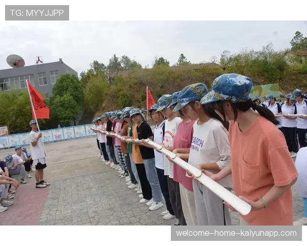 俱乐部携手名校打造青少年多项目联合训练基地，青少年联合队