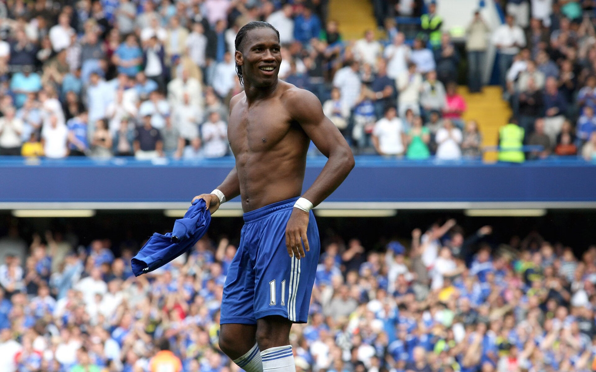 开云体育app网页版安全-巴萨以技术优势统治比赛中轴线，巴萨顶级中场